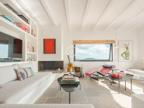 7 Bedrooms House / Villa in DS SAFRAGELLE - POLIGONE 14 - PARCELA 105