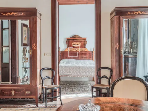 6 Bedrooms House / Villa in carrer de sa lluna