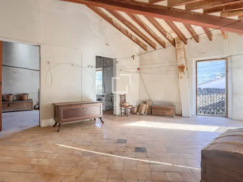 6 Bedrooms House / Villa in carrer de sa lluna