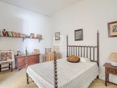 6 Bedrooms House / Villa in carrer de sa lluna