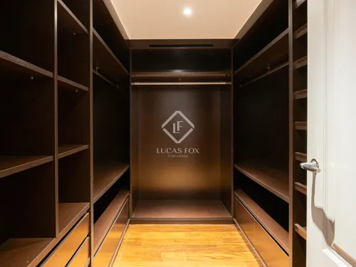 4 Bedrooms Apartment in abadessa olzet