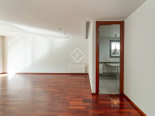 3 Bedrooms Apartment in Can Rabia