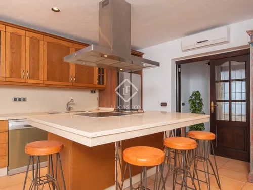 7 Bedrooms House / Villa in DS POLIGONO 7 PARCELA 11075