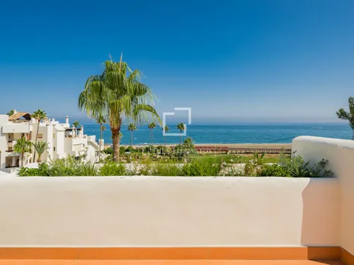 3 Bedrooms Apartment in Urb. Bahía del Velerín