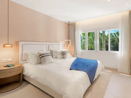 3 Bedrooms Apartment in Urb. Bahía del Velerín