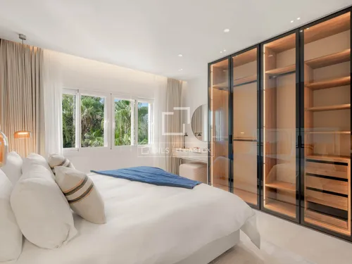 3 Bedrooms Apartment in Urb. Bahía del Velerín