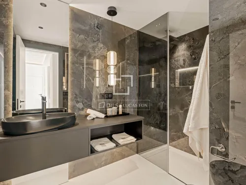 3 Bedrooms Apartment in Urb. Bahía del Velerín