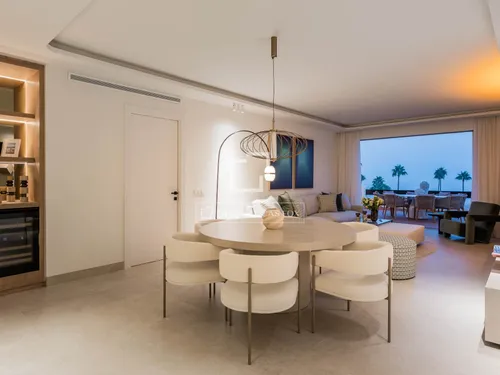 3 Bedrooms Apartment in Urb. Bahía del Velerín