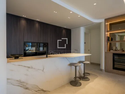 3 Bedrooms Apartment in Urb. Bahía del Velerín