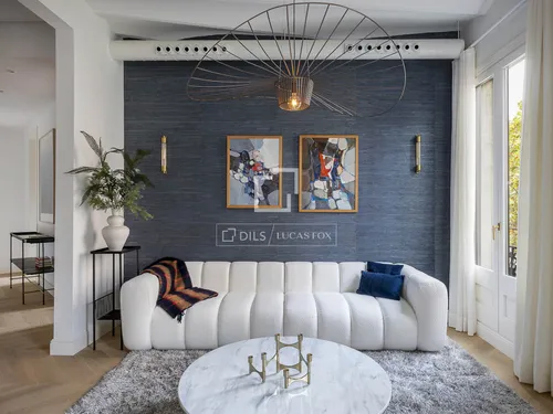 3 Bedrooms Apartment in Gran via