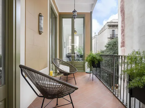 3 Bedrooms Apartment in Gran via