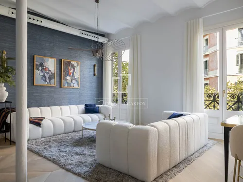 3 Bedrooms Apartment in Gran via