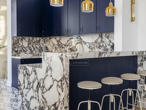 3 Bedrooms Apartment in Gran via