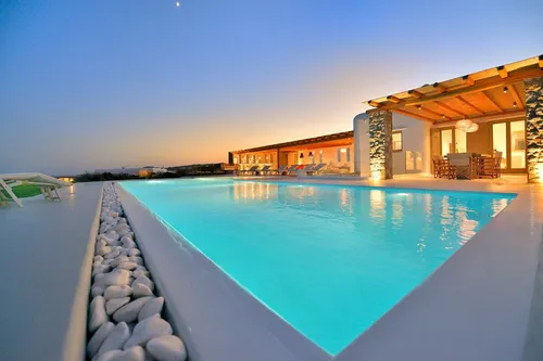 5 Bedrooms Villa in KALAFATIS