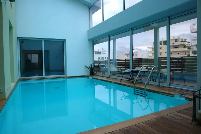 4 Bedroom Maisonette in Aixoni