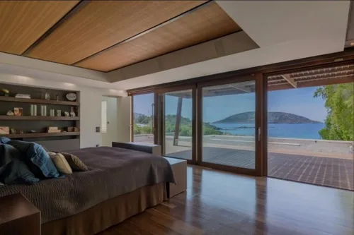 7 Bedrooms Villa in ANAVISSOS