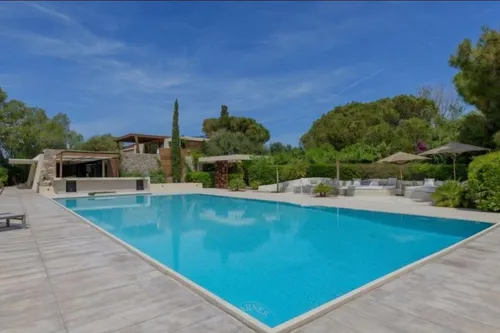 7 Bedrooms Villa in ANAVISSOS