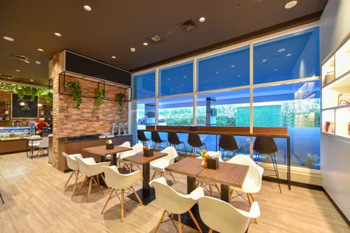 Hotel Apartment in Treppan Hotel & Suites by Fakhruddin