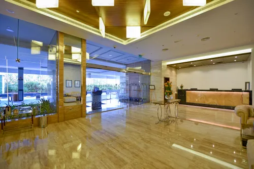 Hotel Apartment in Treppan Hotel & Suites by Fakhruddin