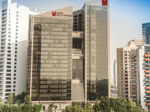 4 Bedrooms Penthouse in Grand Millennium Hotel