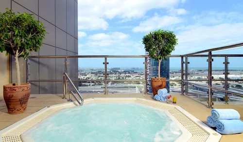4 Bedrooms Penthouse in Grand Millennium Hotel