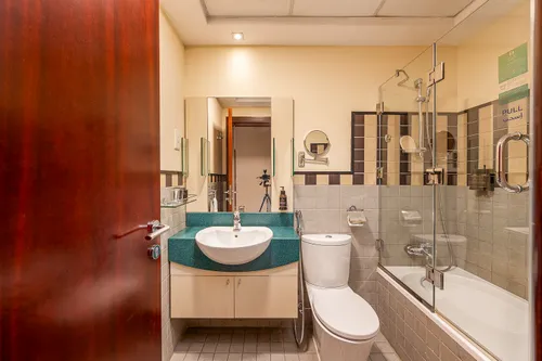 2 Bedrooms Hotel Apartment in The Carlton Downtown Hotel