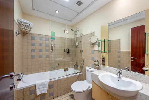 2 Bedrooms Hotel Apartment in The Carlton Downtown Hotel