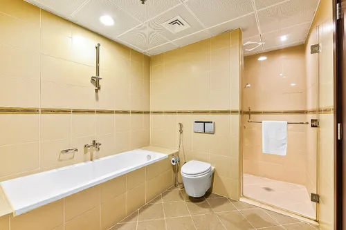 3 Bedrooms Hotel Apartment in Nassima Tower