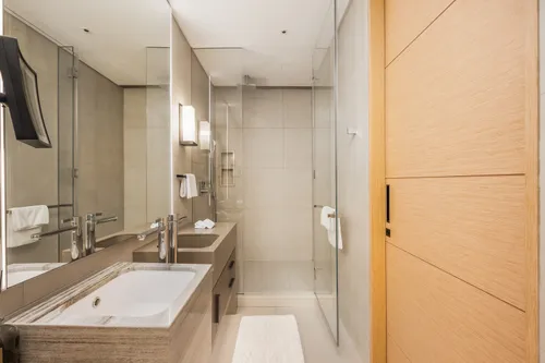 2 Bedrooms Hotel Apartment in The Address Jumeirah Resort and Spa