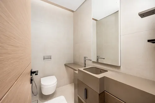 2 Bedrooms Hotel Apartment in Jumeirah Gate Tower 2