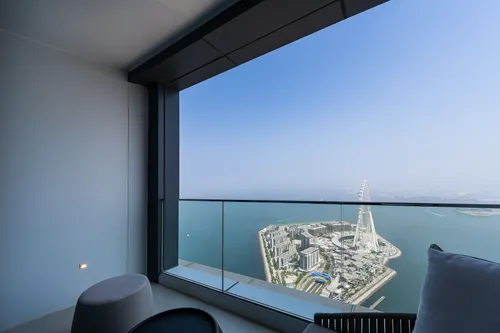 2 Bedrooms Hotel Apartment in Jumeirah Gate Tower 2