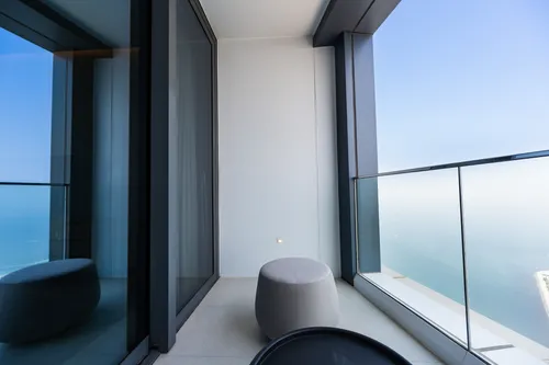 2 Bedrooms Hotel Apartment in Jumeirah Gate Tower 2