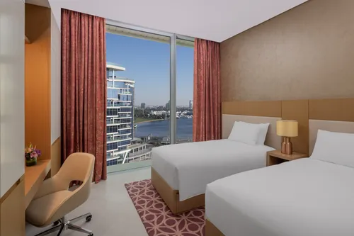 2 Bedrooms Hotel Apartment in Hilton Dubai Creek Hotel & Residences