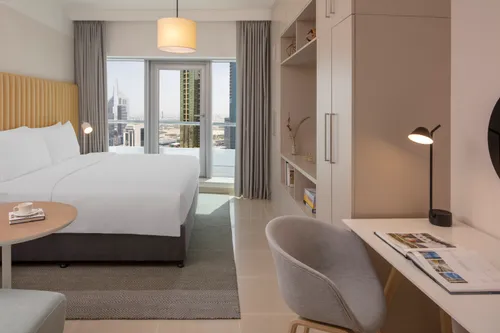 Bills Inclusive|Fully Furnished|Near Train Station