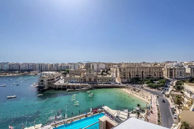 3 Bedroom Apartment in St. Julian's
