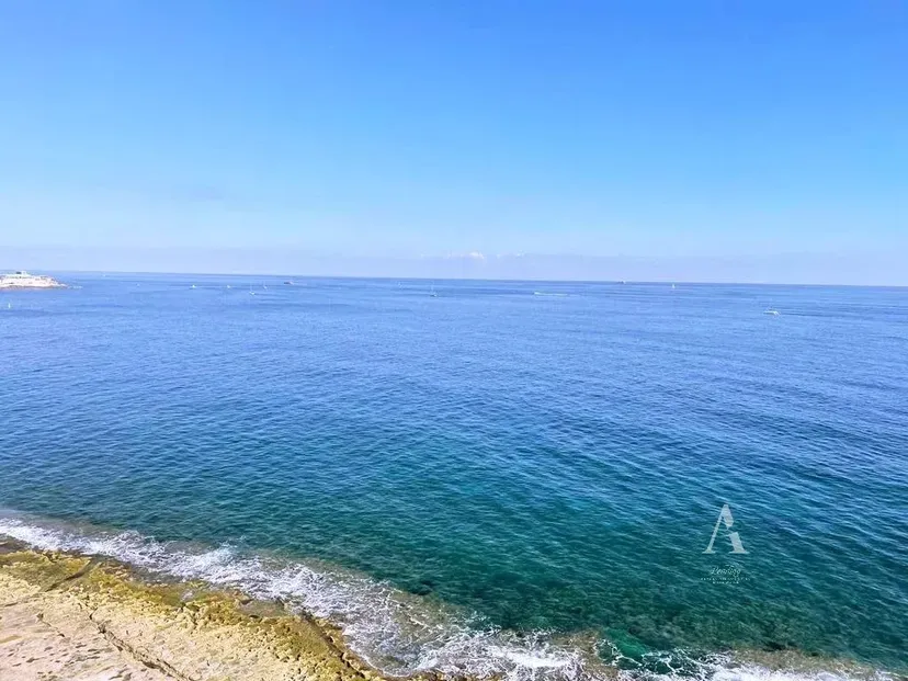 5 Bedroom Apartment in Sliema