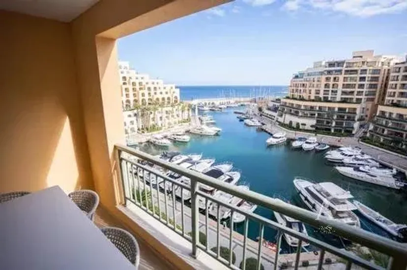 3 Bedroom Apartment in St. Julian's