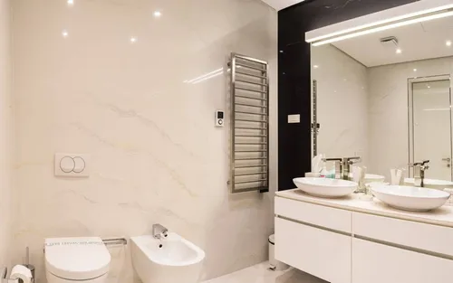 3 Bedrooms Penthouse in Dukley Gardens
