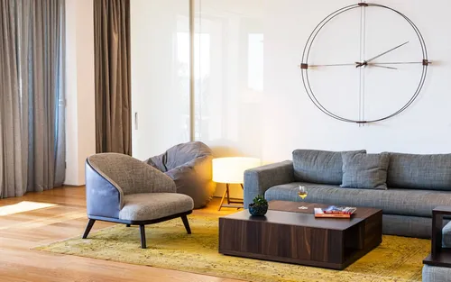 3 Bedrooms Penthouse in Dukley Gardens