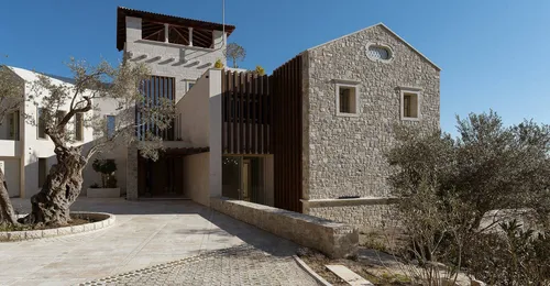 Magnificent villa for sale with fantastic sea view