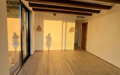 4 Bedrooms Villa in Kavac