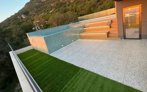 4 Bedrooms Villa in Kavac