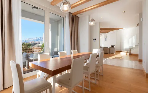 4 Bedrooms Villa in Blizikuce