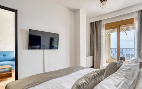 4 Bedrooms Villa in Becici
