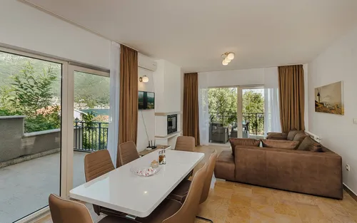 2 Bedrooms Apartment in Herceg Novi