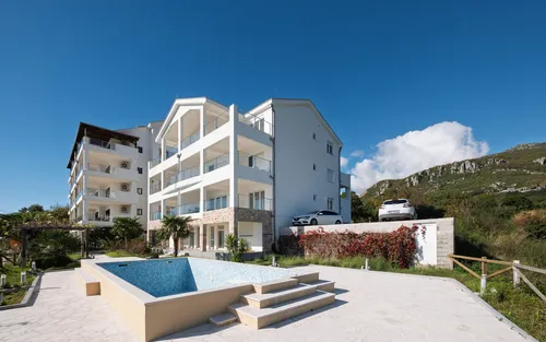 3 Bedrooms Penthouse in Herceg Novi