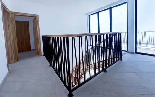 4 Bedrooms Villa in Utjeha