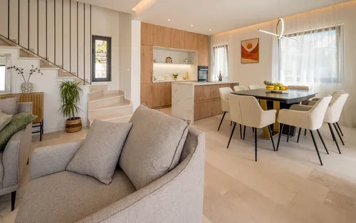 4 Bedrooms Villa in Mrcevac