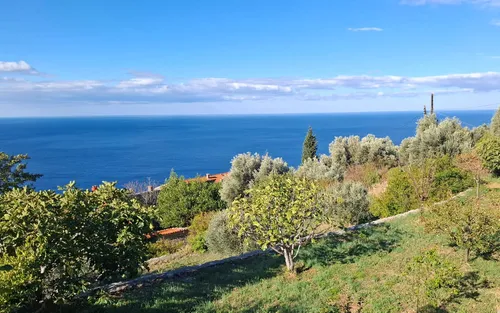 2 Bedrooms Villa in Budva