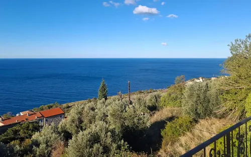 2 Bedrooms Villa in Budva